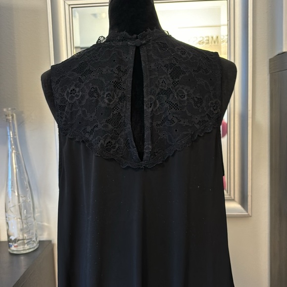 Torrid top - Picture 6 of 8